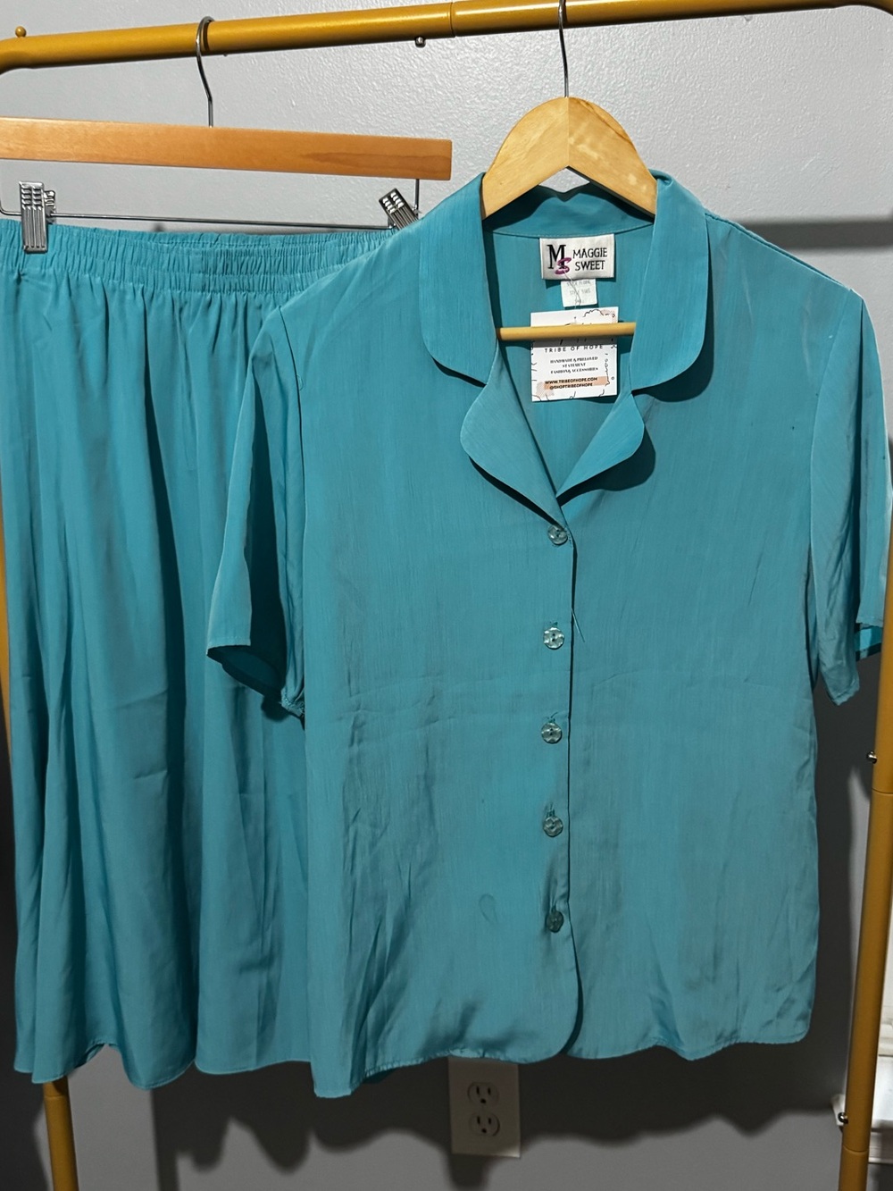 Vintage Maggie Stewart Teal Short-Sleeve Button Silk Front Skirt Coord Set